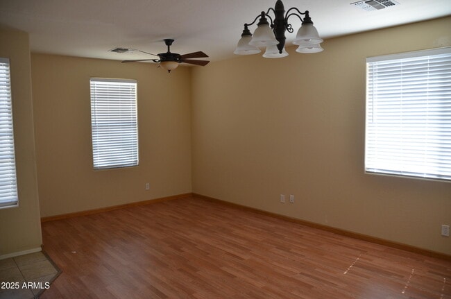 Building Photo - 14214 W Ventura St