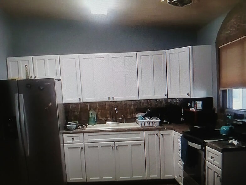 Building Photo - 20 E Morningside Dr