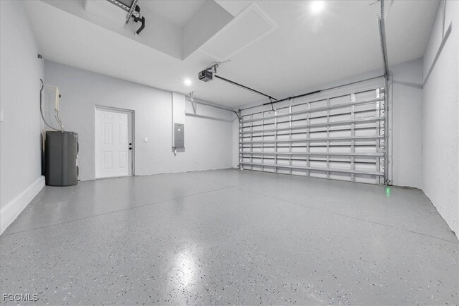 Building Photo - 3708 27th St SW