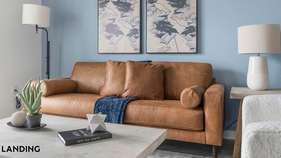 Building Photo - 12525 Tibbets Ln