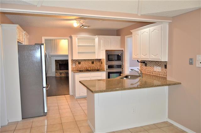 Building Photo - 2128 USA Dr