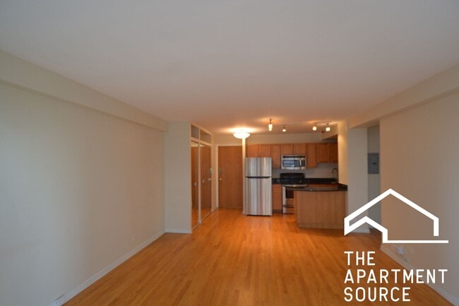 Building Photo - 4180 N Marine Dr
