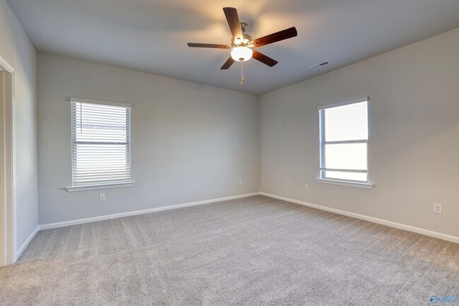 Building Photo - 12422 Whitcomb Cir