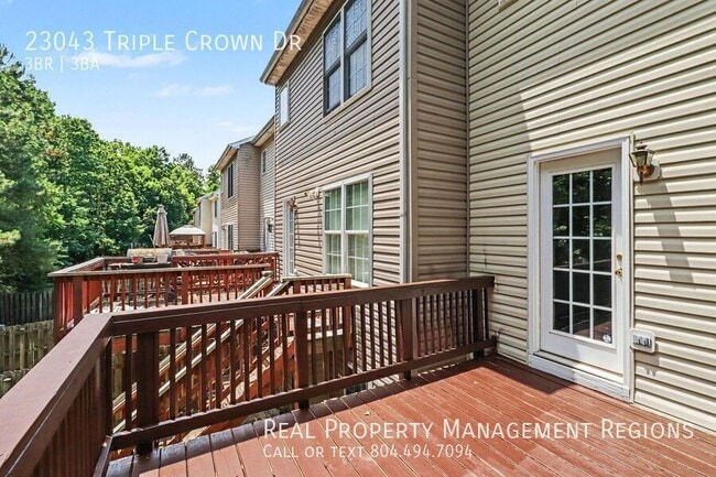 Building Photo - 23043 Triple Crown Dr