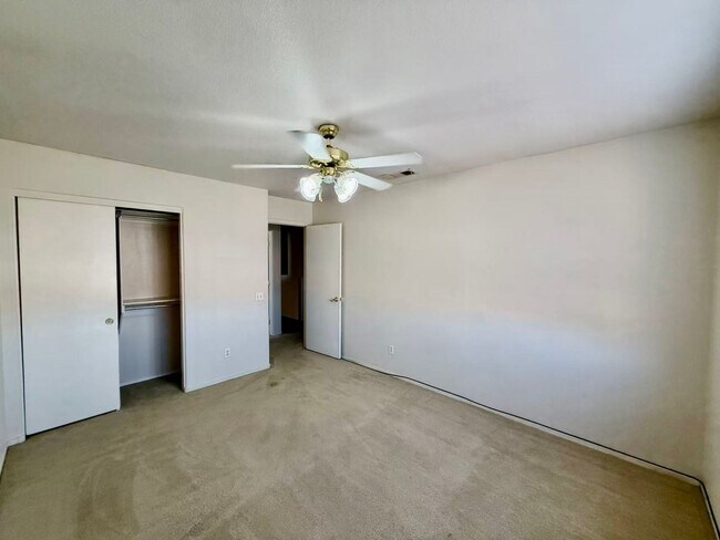 Building Photo - 7932 Seabourn Ct