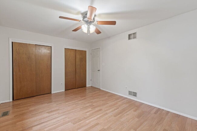 Building Photo - 4 Dewberry Way