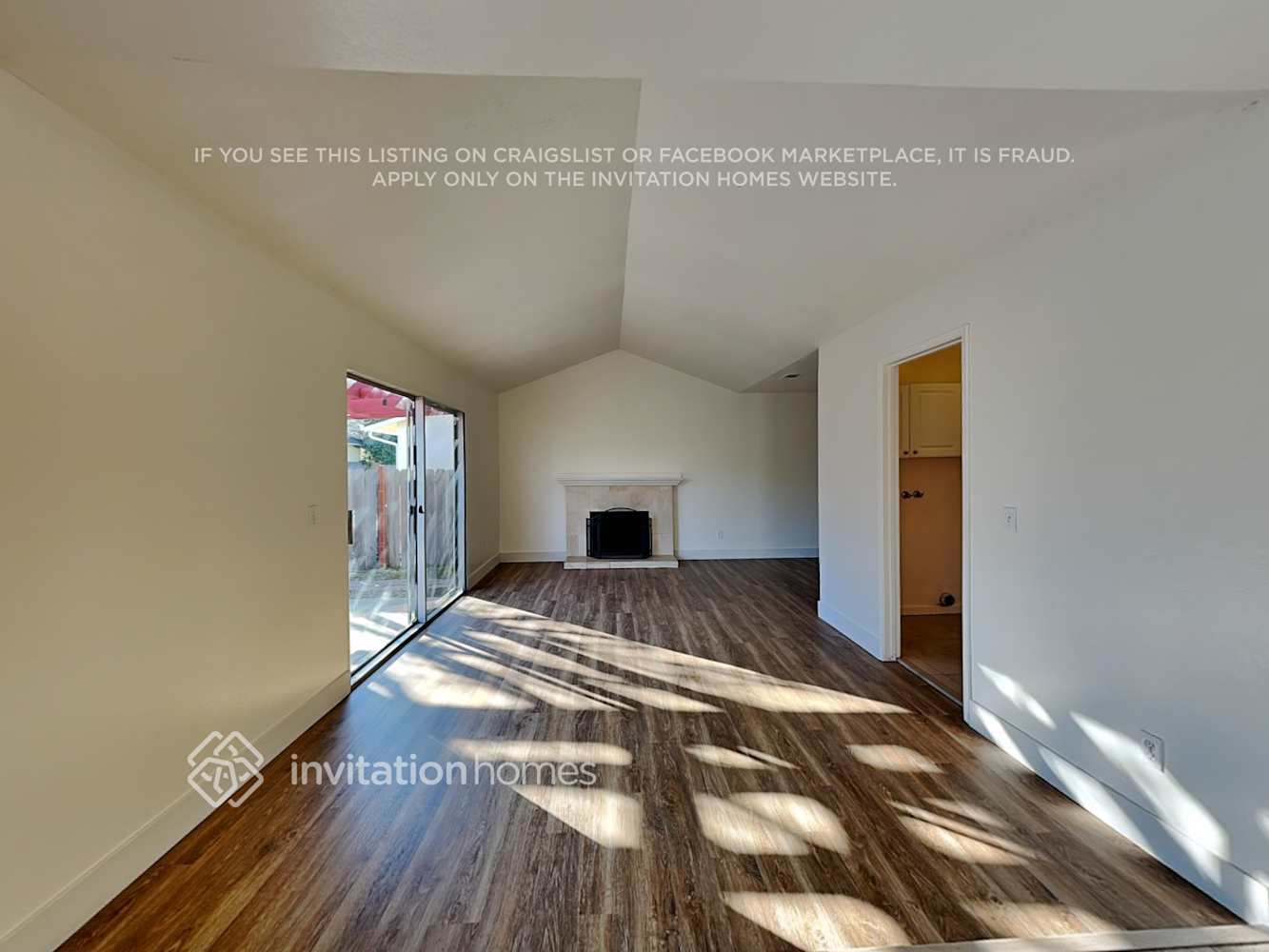 Building Photo - 525 Blue Wing Dr