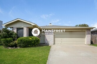 Building Photo - 3 Bedroom Pet-Friendly Home in Fort Worth,...