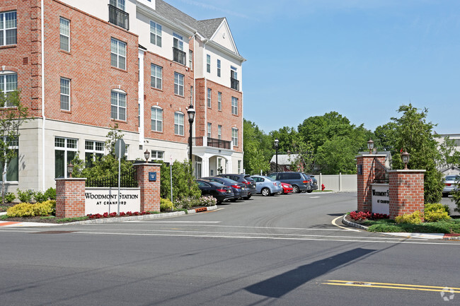 Building Photo - Woodmont Station at Cranford