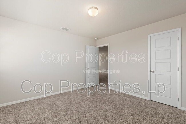 Building Photo - 5103 Topaz Bnd