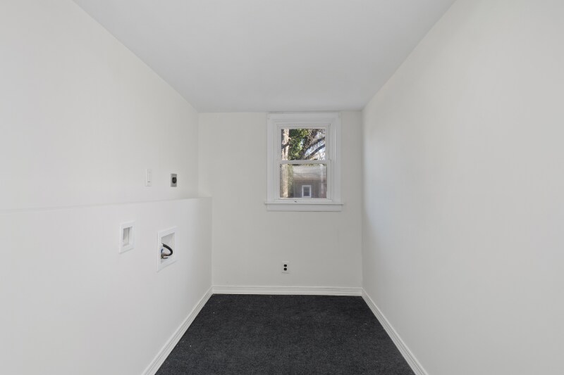 Building Photo - 1610 Shiloh Pl