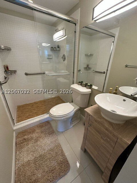 Building Photo - 20515 E Country Club Dr