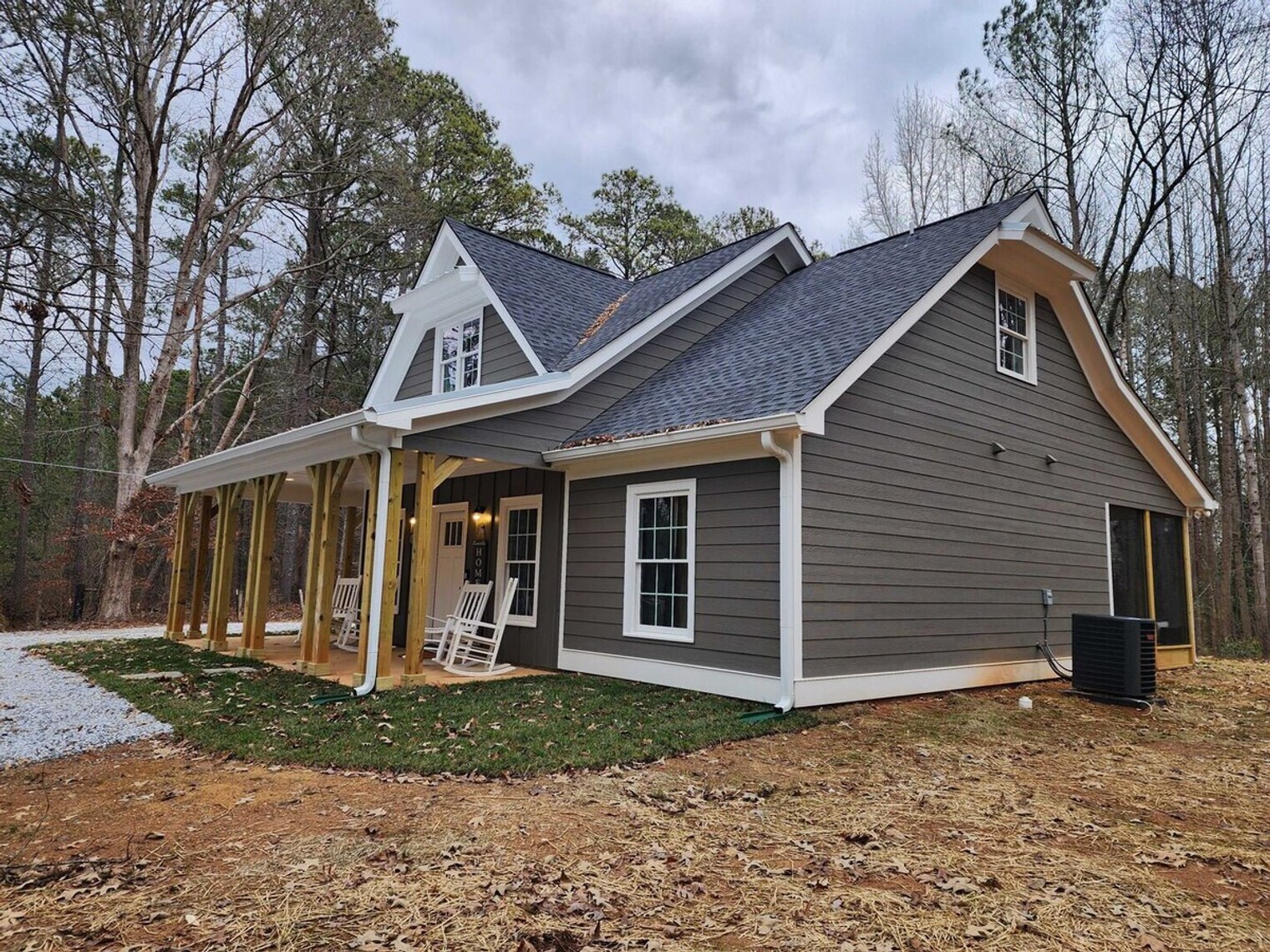Building Photo - 40 Luther Knight Rd SE