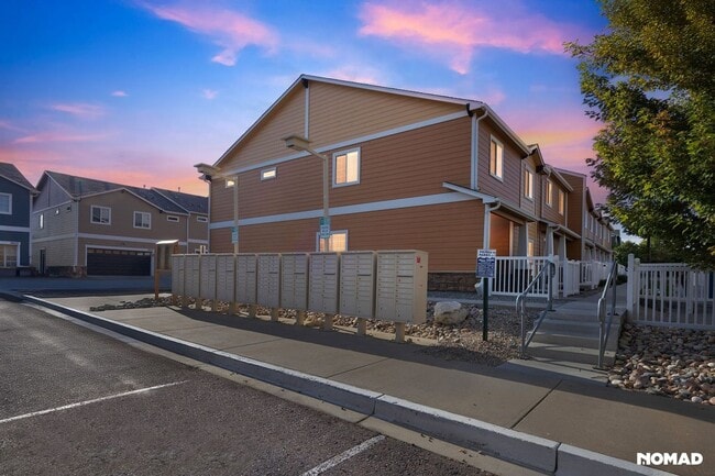 Building Photo - 3050 Shikra View