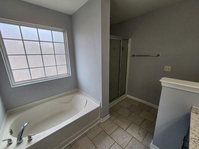 Building Photo - 1237 Peacock Trail