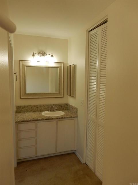 Building Photo - 2374 Caringa Way