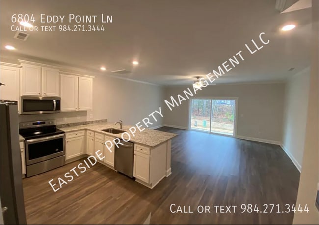 Building Photo - 6804 Eddy Point Ln