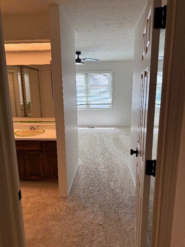 Building Photo - 9523 Maple Way