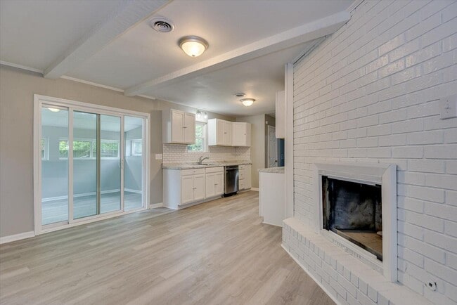 Building Photo - 3635 Spanish Trace Dr