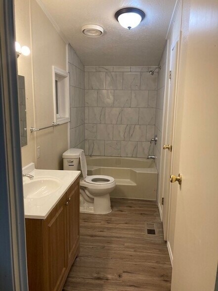 Building Photo - 2963 Rd S SW