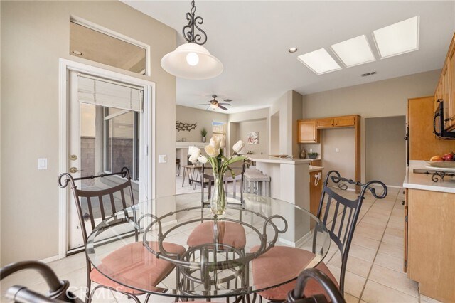 Building Photo - 78462 Palm Tree Ave