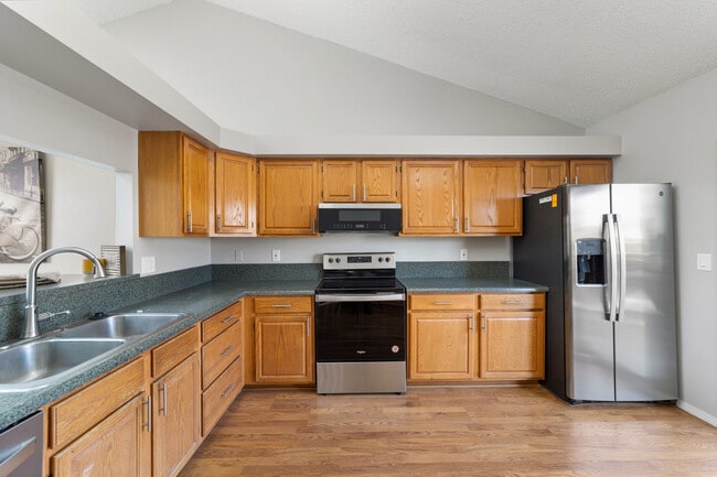 Building Photo - 7925 Chancellor Dr