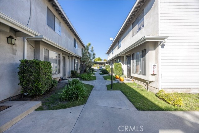 Building Photo - 9311 Ramona Blvd