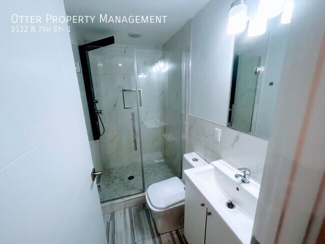 Building Photo - 2122 N 7th St