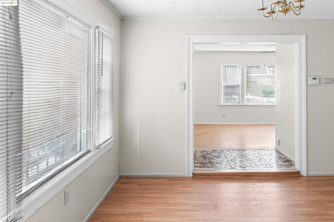 Building Photo - 4500 San Carlos Ave