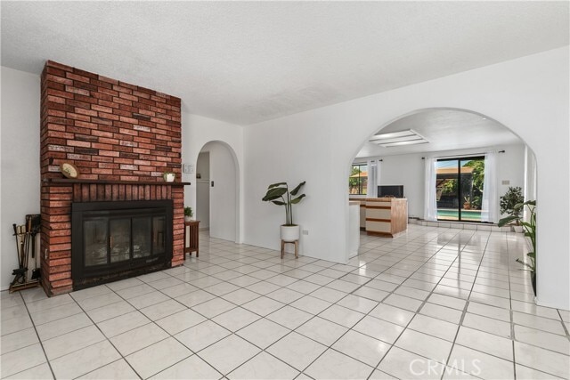 Building Photo - 12738 Longworth Ave