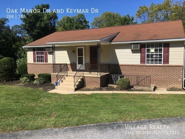 Building Photo - 221 Oak Manor Dr