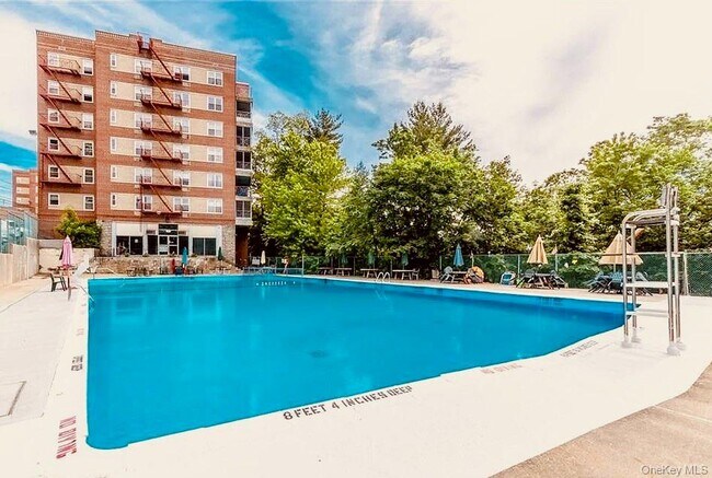 Building Photo - 1 Balint Dr