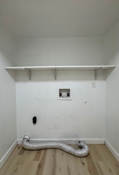 Building Photo - 1316 Graycreek Ln