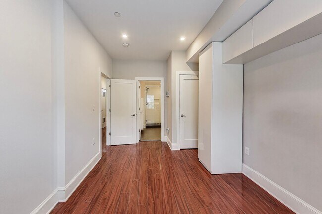 Building Photo - Welcome to Unit 202 at the Arboretum Condo...