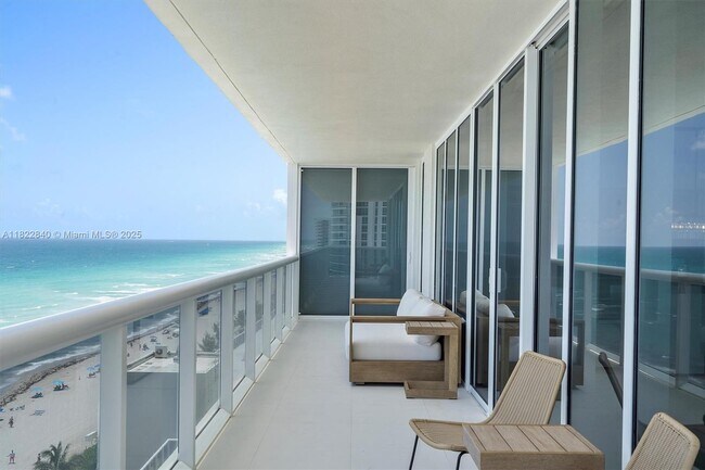 Building Photo - 1830 S Ocean Dr