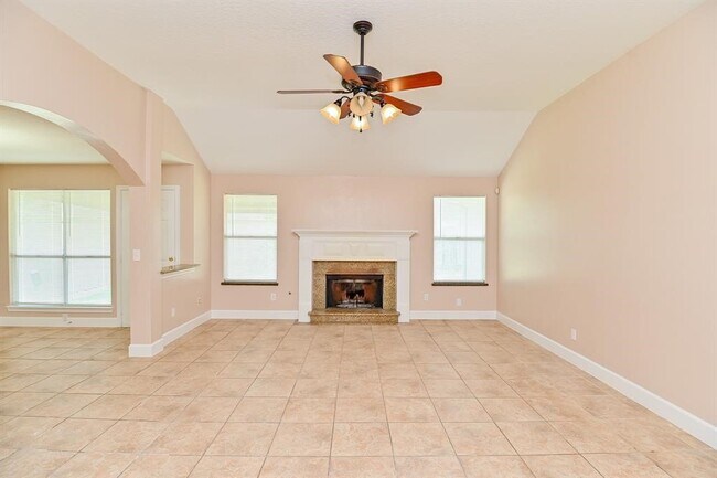 Building Photo - 22814 Williamschase Dr