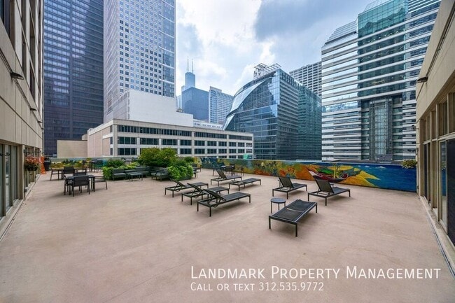 Building Photo - 200 N Dearborn St