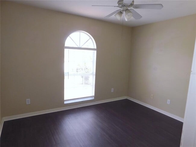 Building Photo - 24425 Karnali Ct