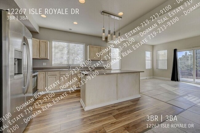 Building Photo - 12267 Isle Royale Dr