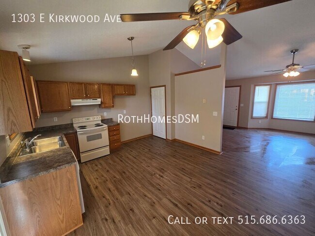 Building Photo - 1303 E Kirkwood Ave