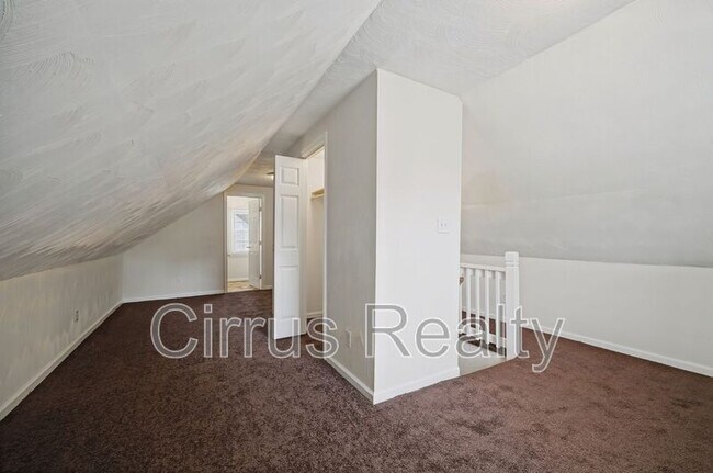 Building Photo - 428 Melville Rd