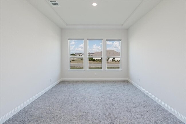 Building Photo - 301 Northcrest Dr