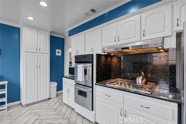 Building Photo - 2449 23rd St