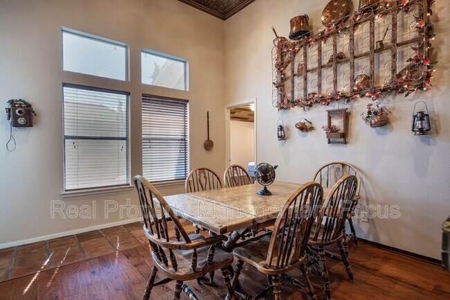 Building Photo - 2029 Whippoorwill Ln