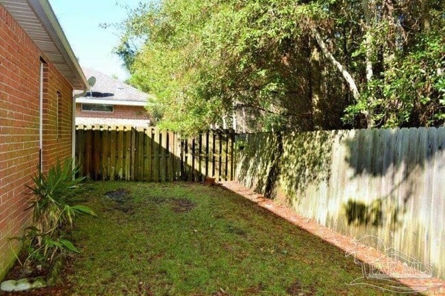 Building Photo - 4078 Oak Pointe Dr