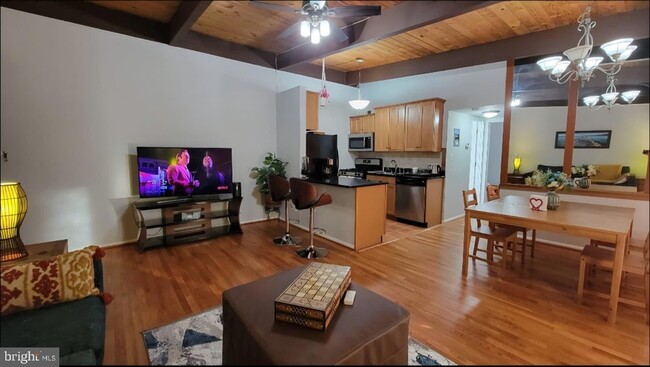 Building Photo - 7747 Donnybrook Ct