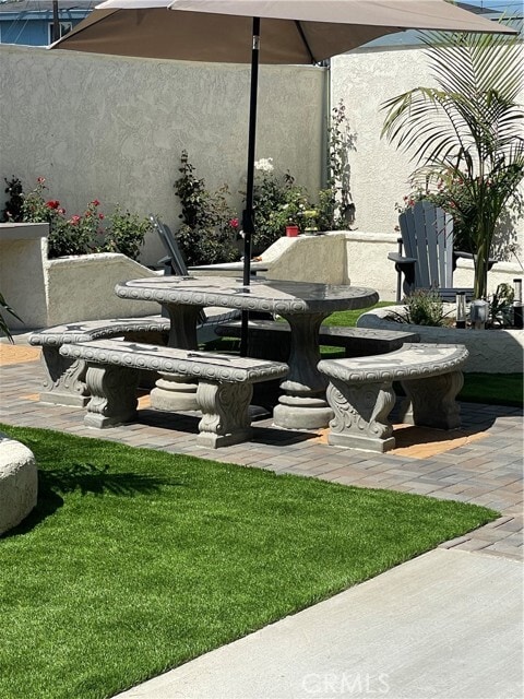 Building Photo - 15015 Gramercy Pl