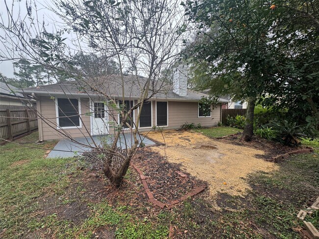 Building Photo - 16415 Great Forest Dr