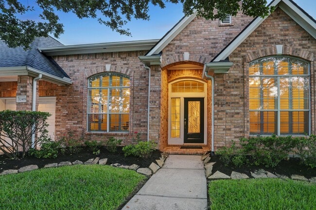 Building Photo - 12419 Acacia Arbor Ln