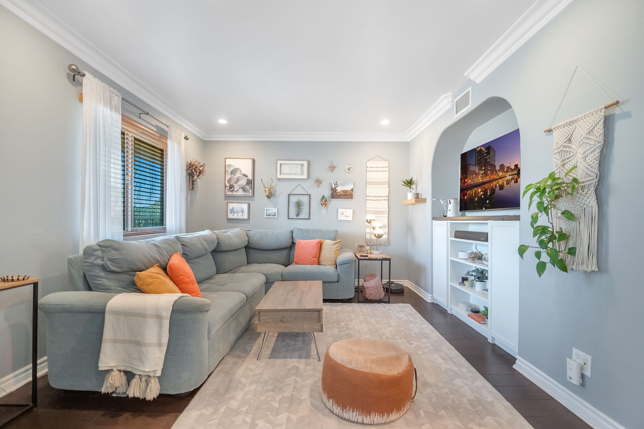 Building Photo - 2736 B St